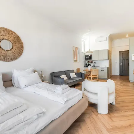 Stary Rynek 75 By View-Apartments * 波兹南