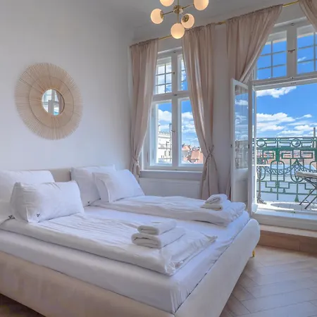 Stary Rynek 75 By View-Apartments 波兹南