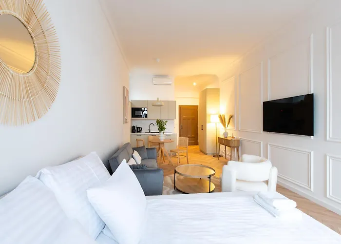 Stary Rynek 75 By View-apartments * بوزنان