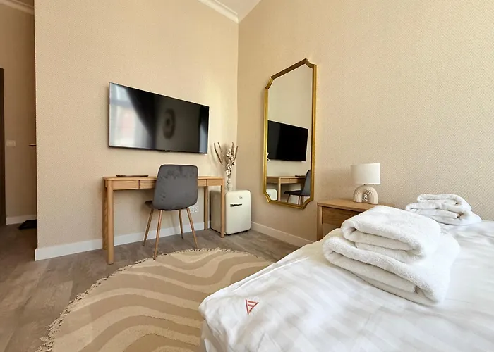 Stary Rynek 75 By View-apartments بوزنان